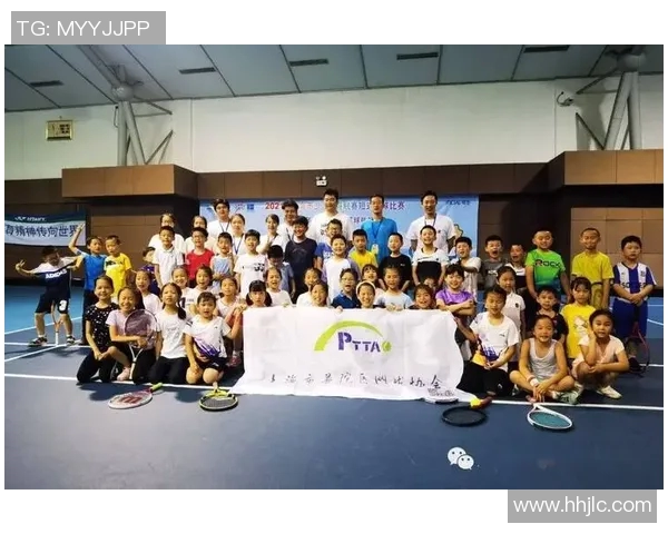 南京网球队的团队协作精神与网球竞技的完美结合探讨 南京网球队的团队协作精神与网球竞技的完美结合探讨