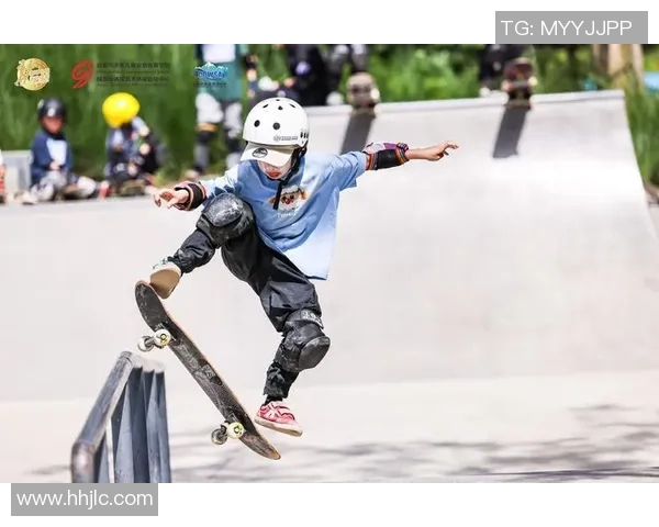 成都滑板队荣获全国滑板比赛经验排行榜第二名的辉煌成就